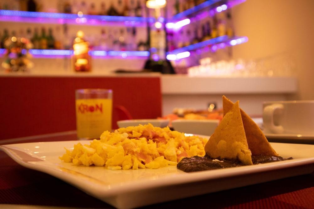 Love Hotel Kron Meksika Dış mekan fotoğraf