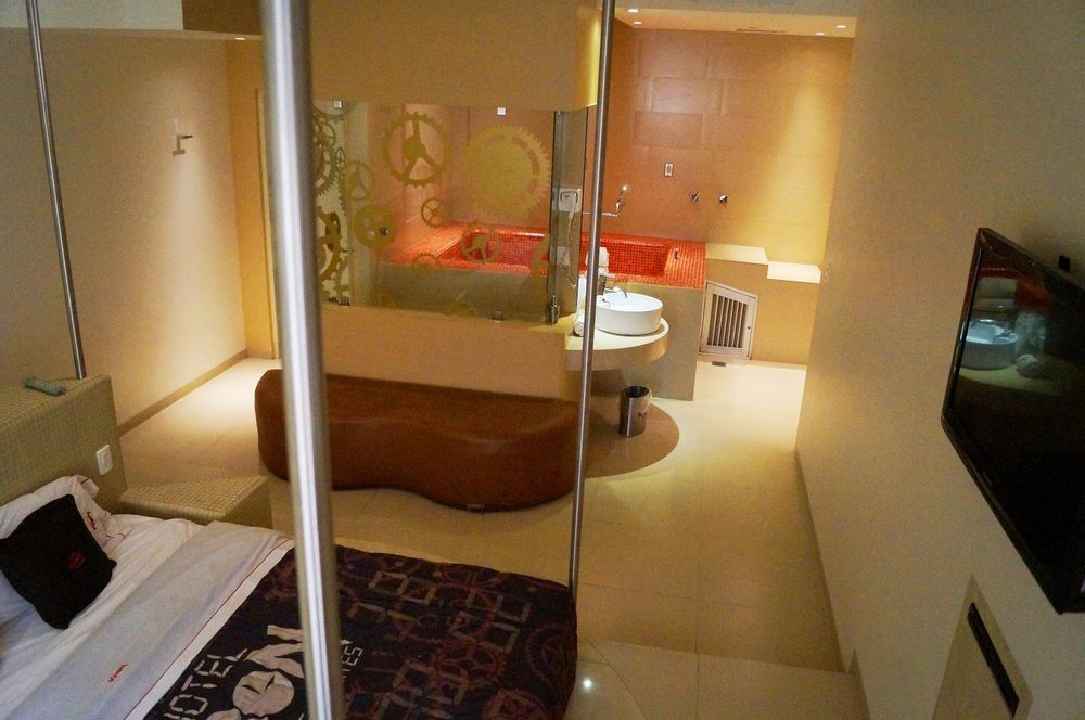 Love Hotel Kron Meksika Dış mekan fotoğraf